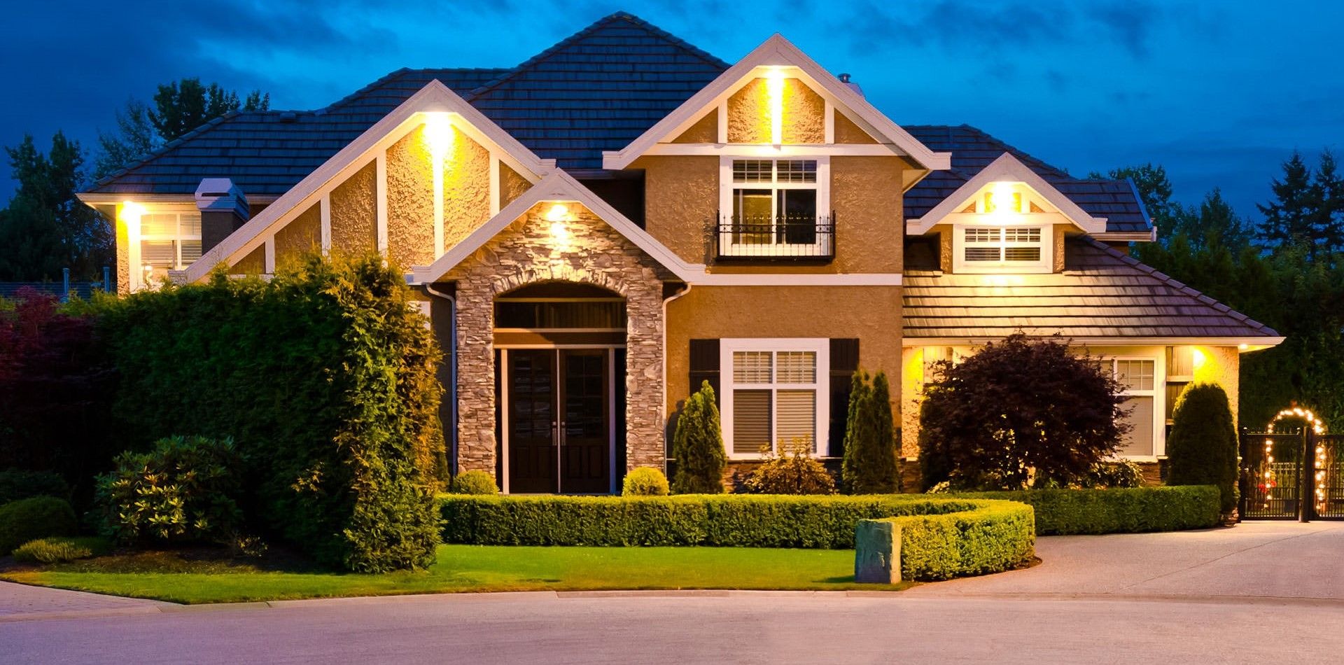 house at night background